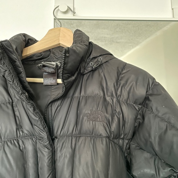 COPY - The North Face Winter jacket - Picture 11 of 11